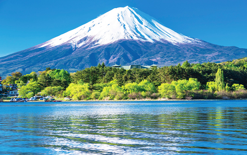 The popular Mt. Fuji & Hakone tour