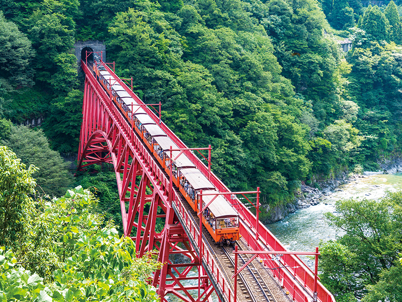 【JR Round-trip/Hotel Vischio Toyama/2-4 people】Tateyama Kurobe Alpine Route & Kurobe Gorge Railway (3-Days)