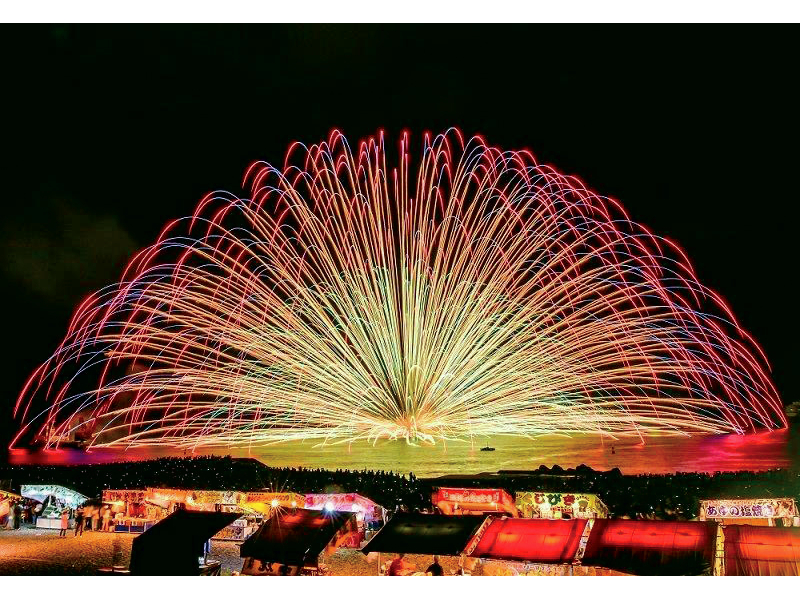 A two-day trip to the Kumano Grand Fireworks Festival 2026 and the five World Heritage sites of Nanki.