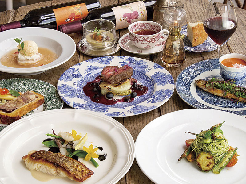 (SLF都城晚餐方案)品味相當於12,000日圓的宮崎牛全餐料理！周遊南九州著名景點及高千穗 2日遊