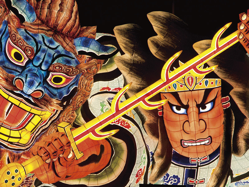 【新幹線綠色車廂】
東北三大夏日祭典與青森睡魔祭海上運行煙火!連續2晚敝公司標準最高等級的S級住宿地點 3日遊